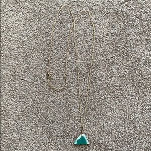 Long pendant necklace with turquoise agate piece